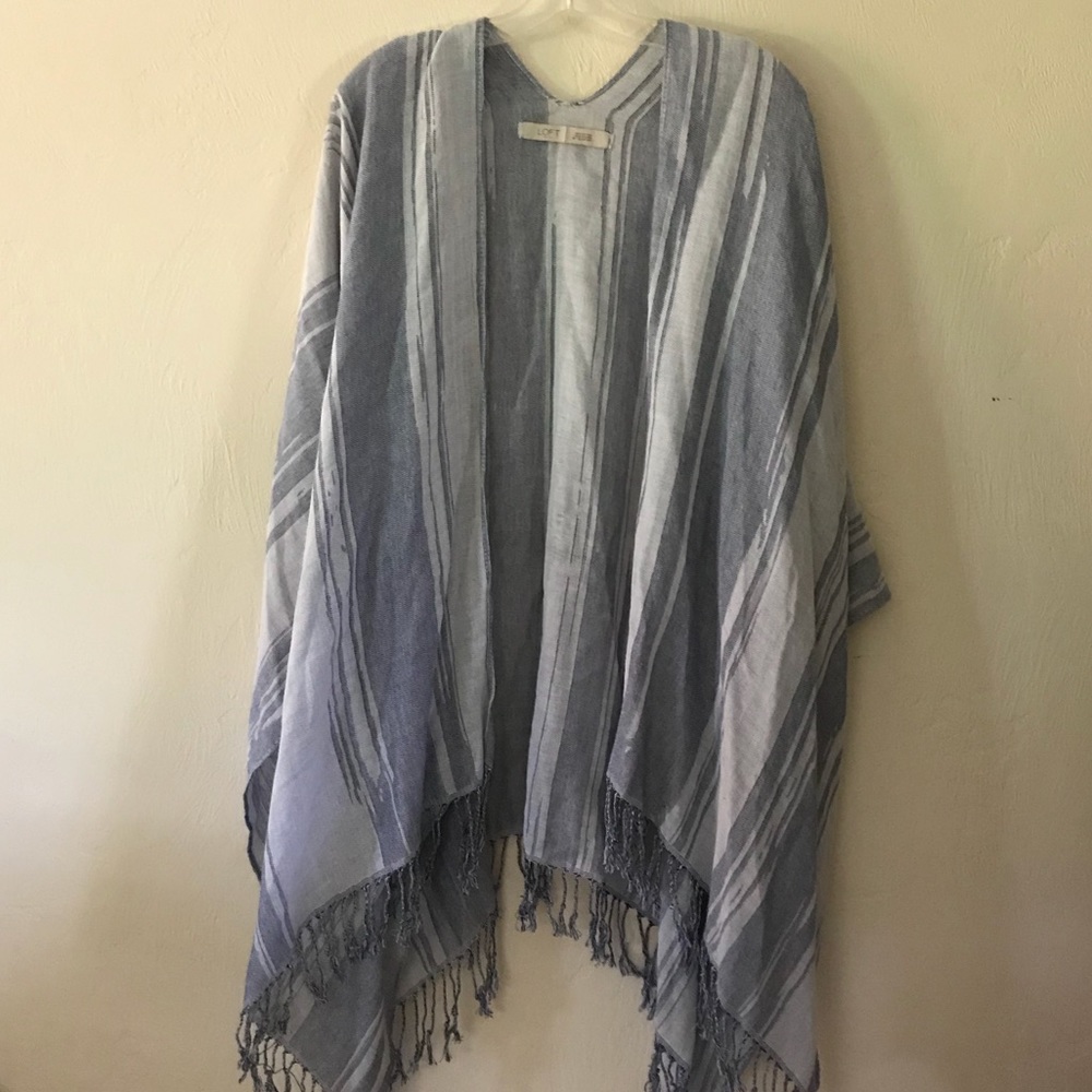 NWOT!! Ann Taylor Loft summer wrap